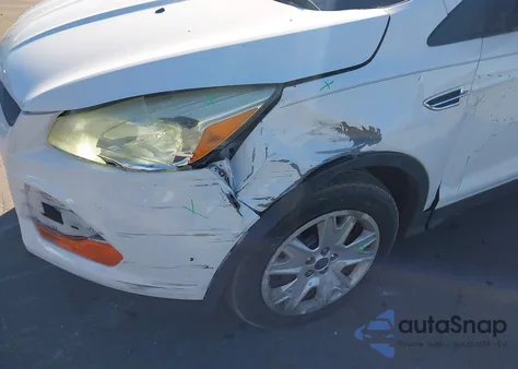 2016 Ford Escape S z USA, uszkodzony, nr VIN 1FMCU0F73GUB31153